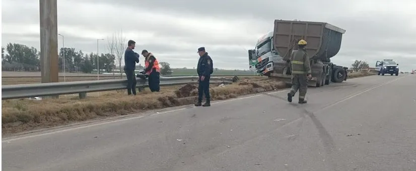 accidente-autopista-bell-ville-e1753964082461