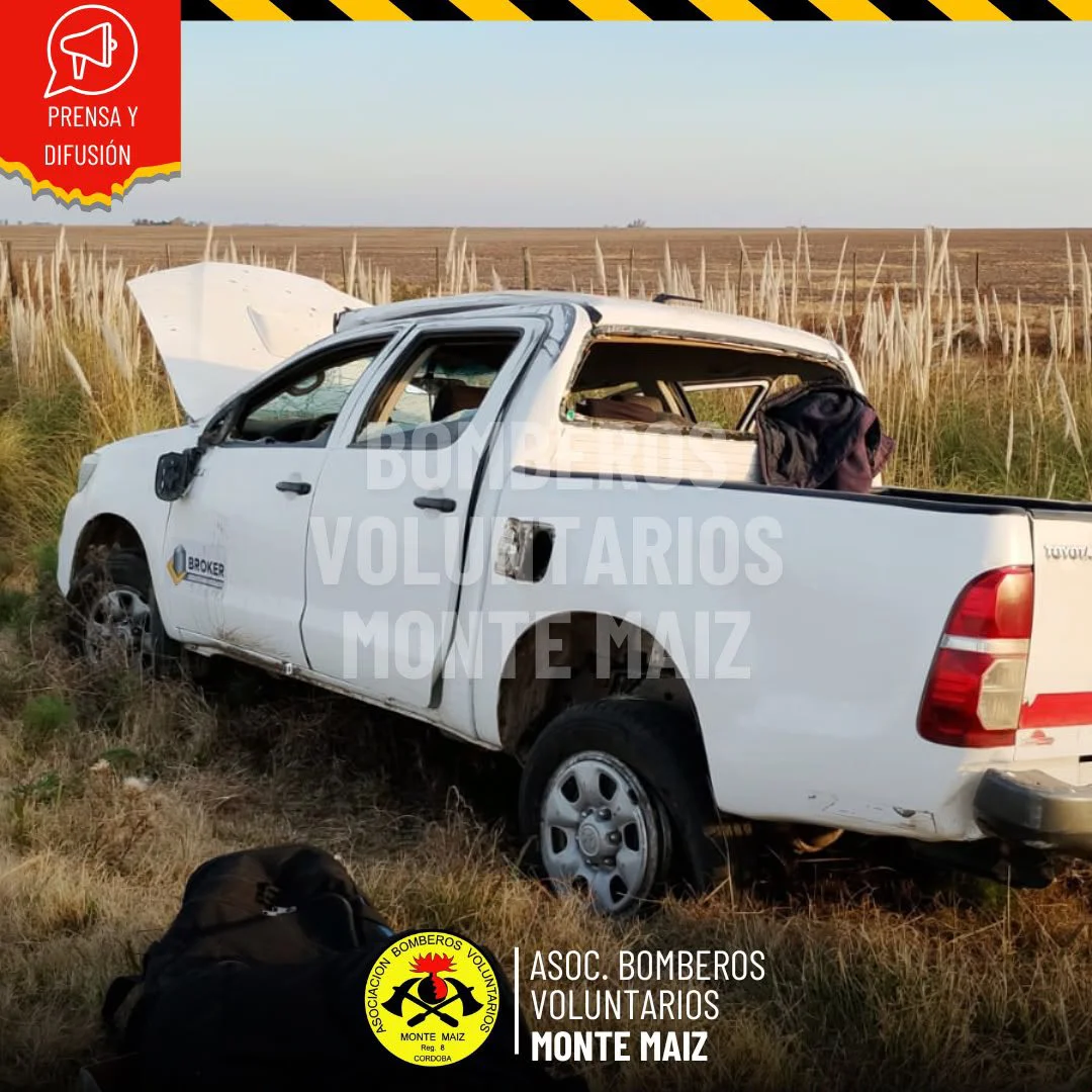 accidente-monte-maiz-camioneta-2